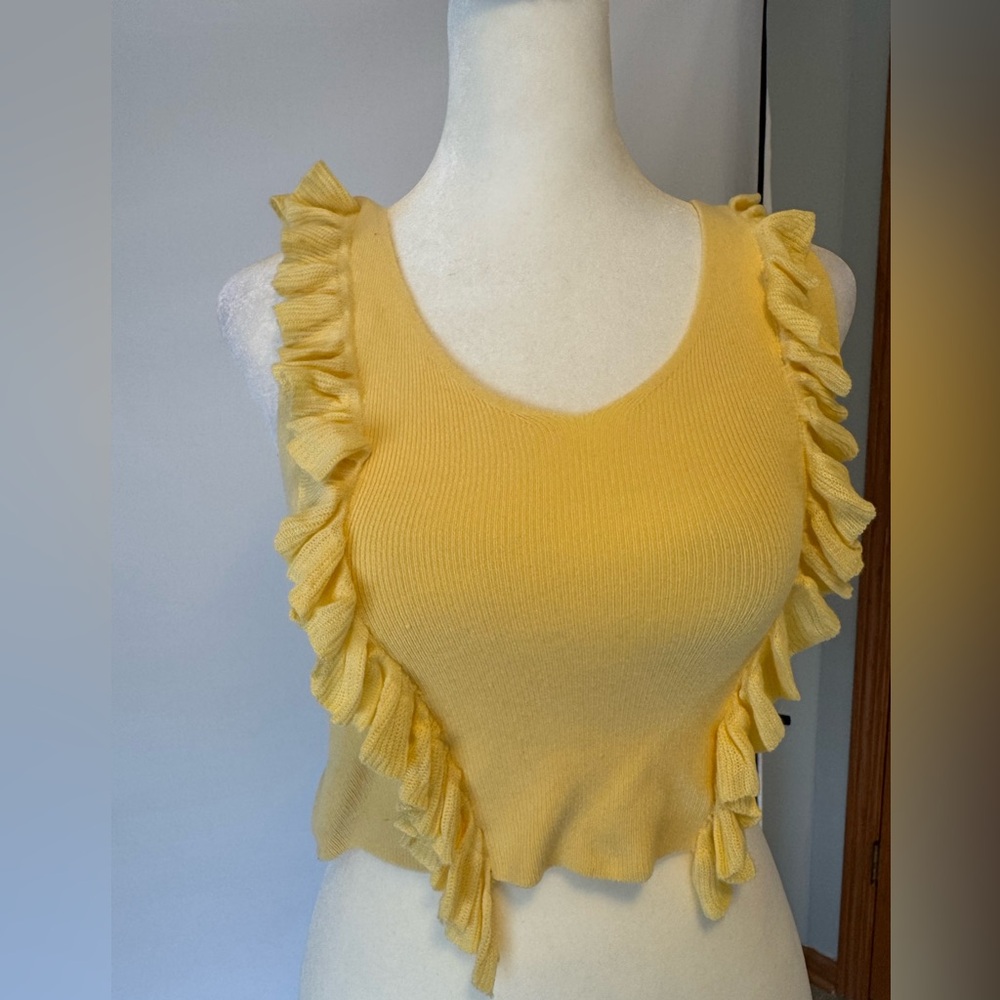 Forever 21 Small yellow knit crop tank withV ruffle detail in front